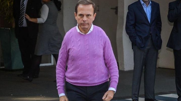 Governador Joao Filho da Puta Doria e seu charme de ditador cor de rosa